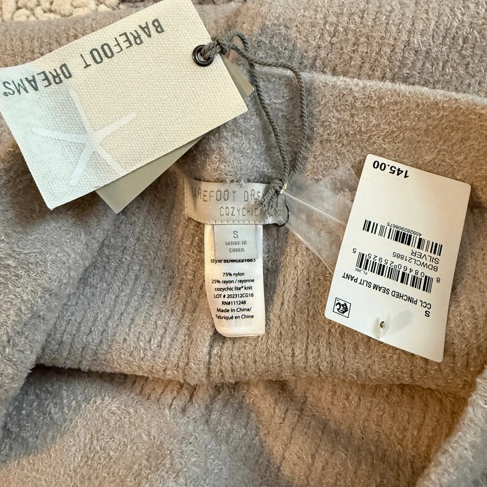 NWT Barefoot Dreams Cozy Chic Lite knit sweatpants - Picture 4 of 5